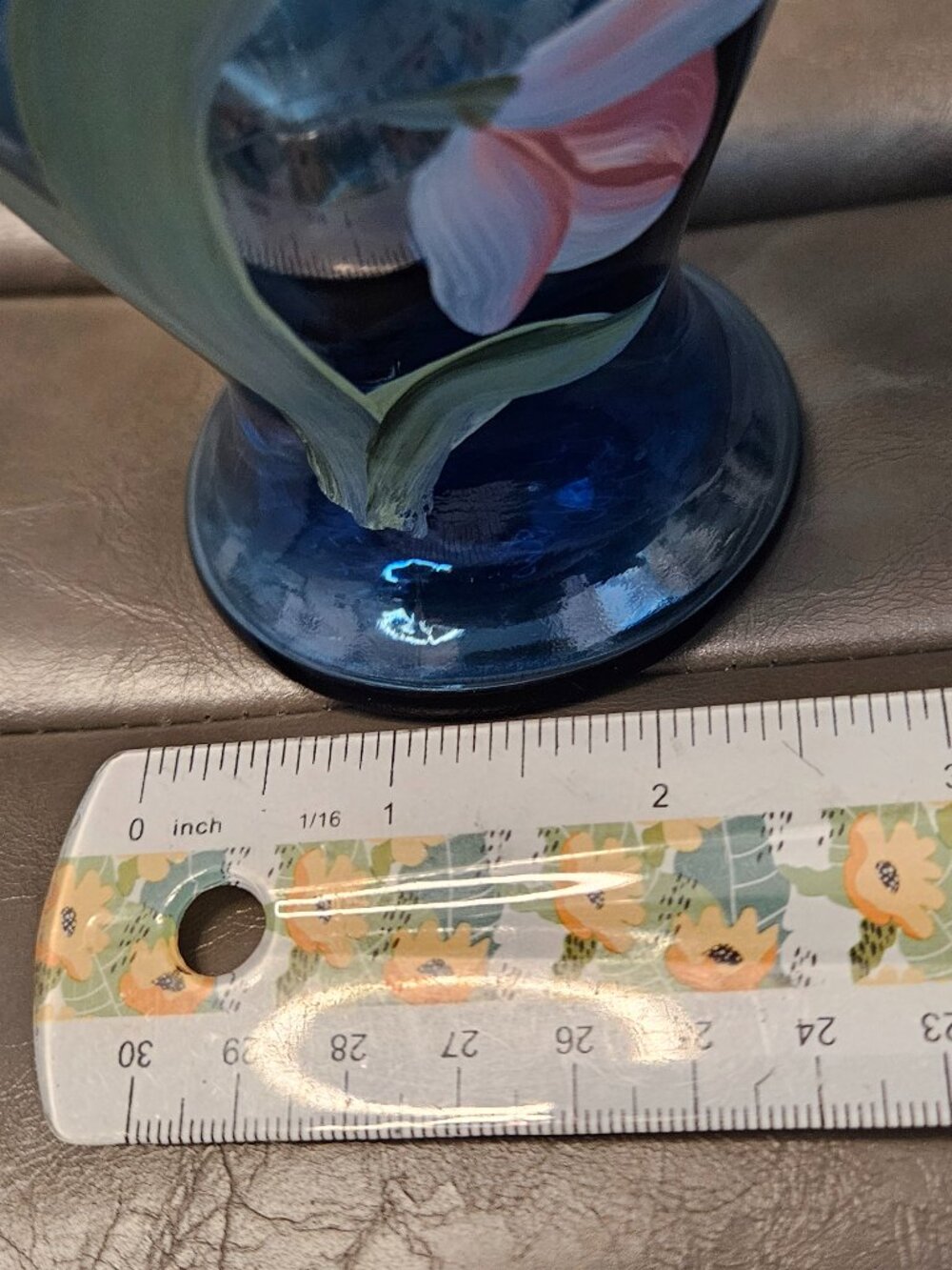 Vintage Fenton Twilight Blue Glass Vase Hand Painted Floral Signed - Picture 9 of 10